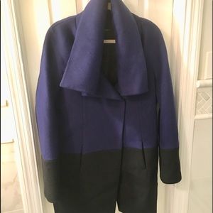 ELLIE TAHARI 100% WOOL COAT GENTLY USED-SIZE-S/P